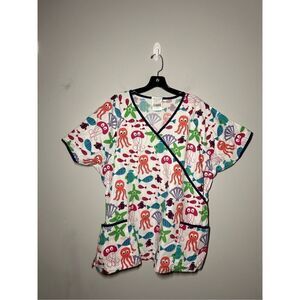UA Scrubs fish scrub top size 2xl C16-6